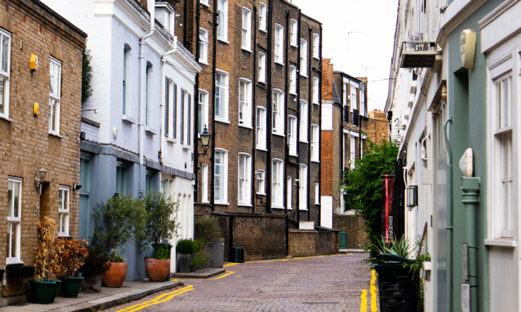 Photo showing mews houses in the UK