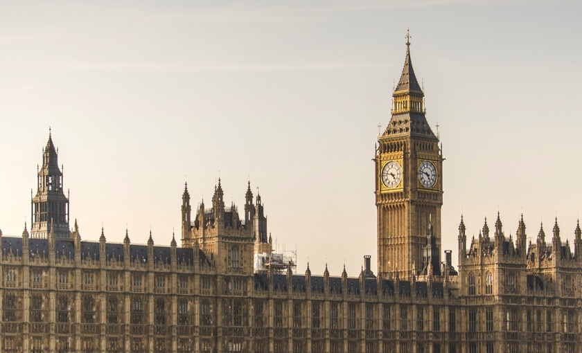 Photo showing Big Ben and the houses of parliament