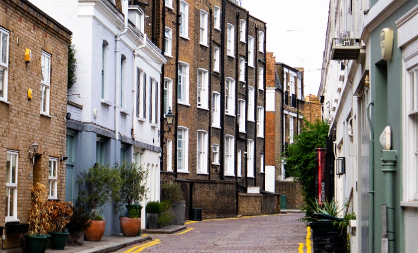 Photo showing mews houses in the UK